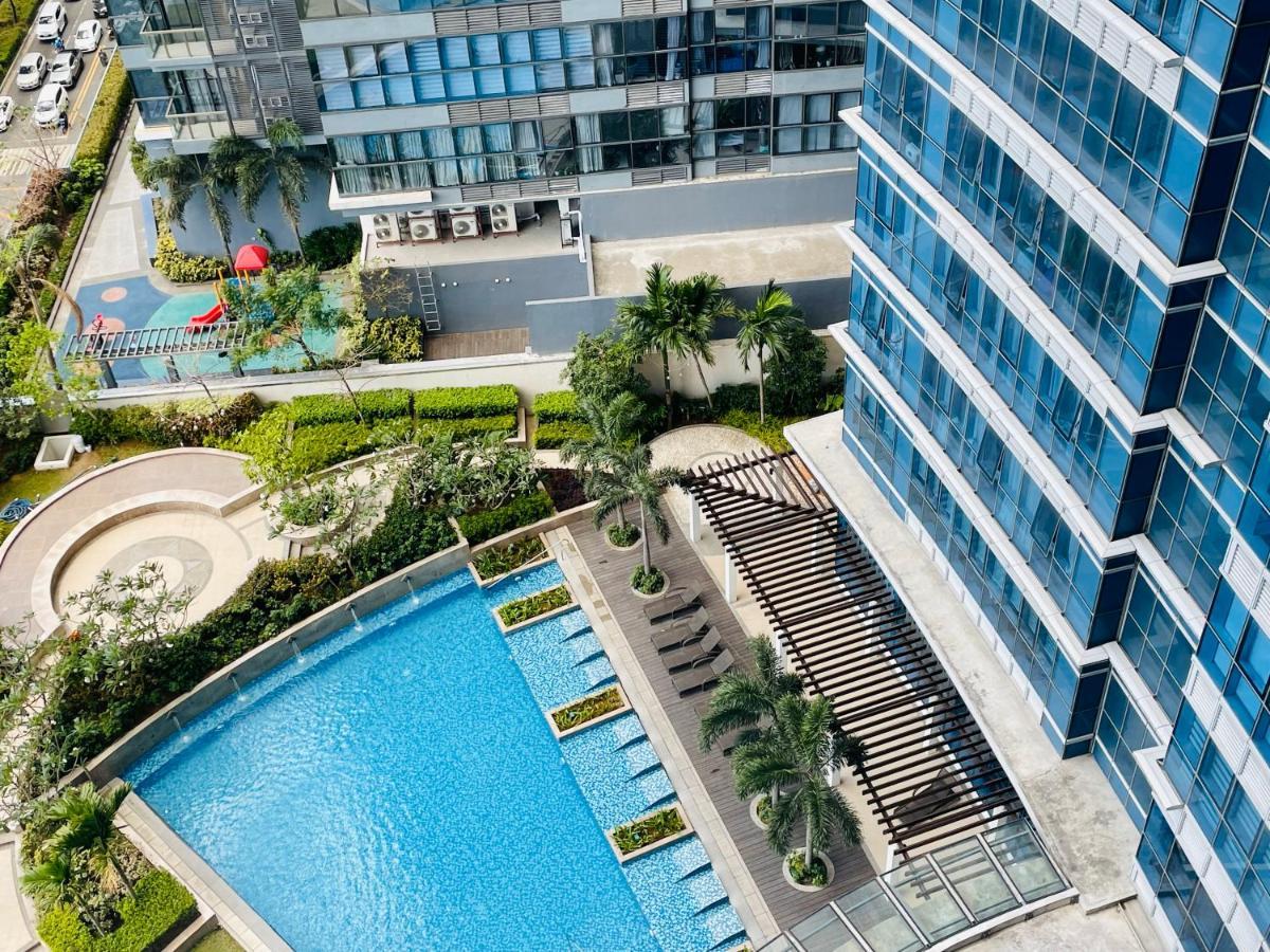 טאגיג Uptown Parksuites Bgc מראה חיצוני תמונה