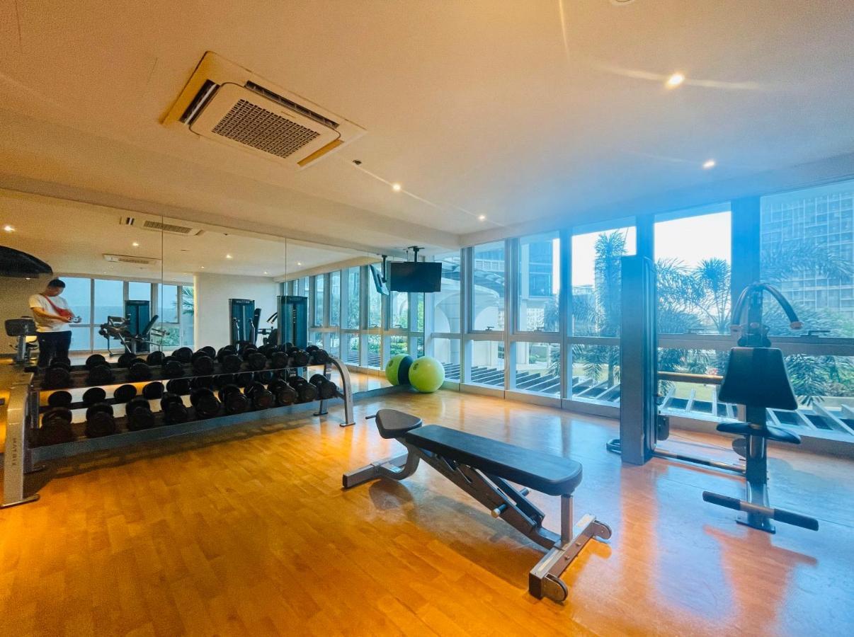 טאגיג Uptown Parksuites Bgc מראה חיצוני תמונה