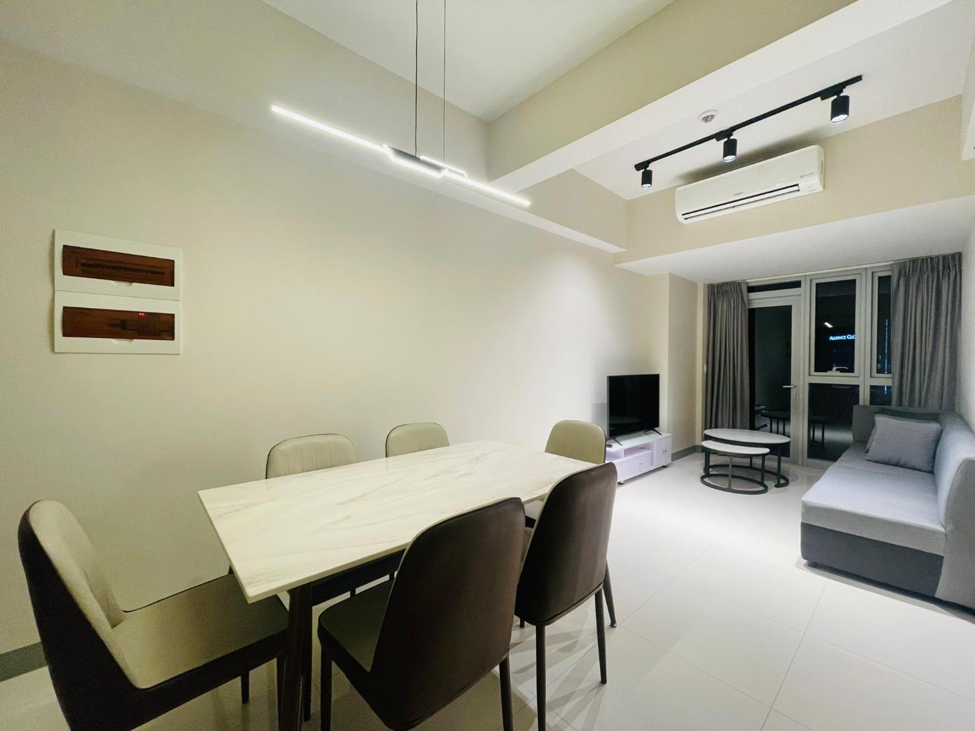 טאגיג Uptown Parksuites Bgc מראה חיצוני תמונה