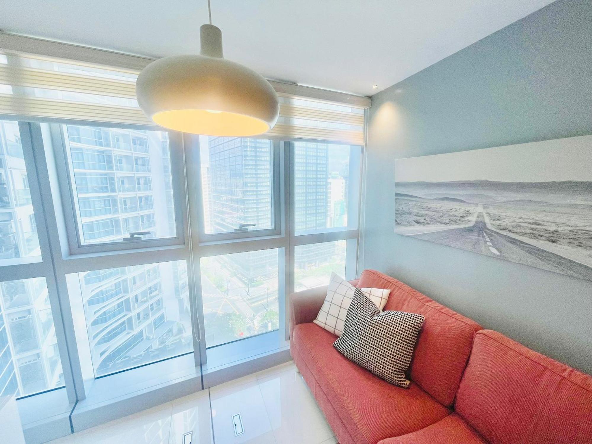 טאגיג Uptown Parksuites Bgc מראה חיצוני תמונה
