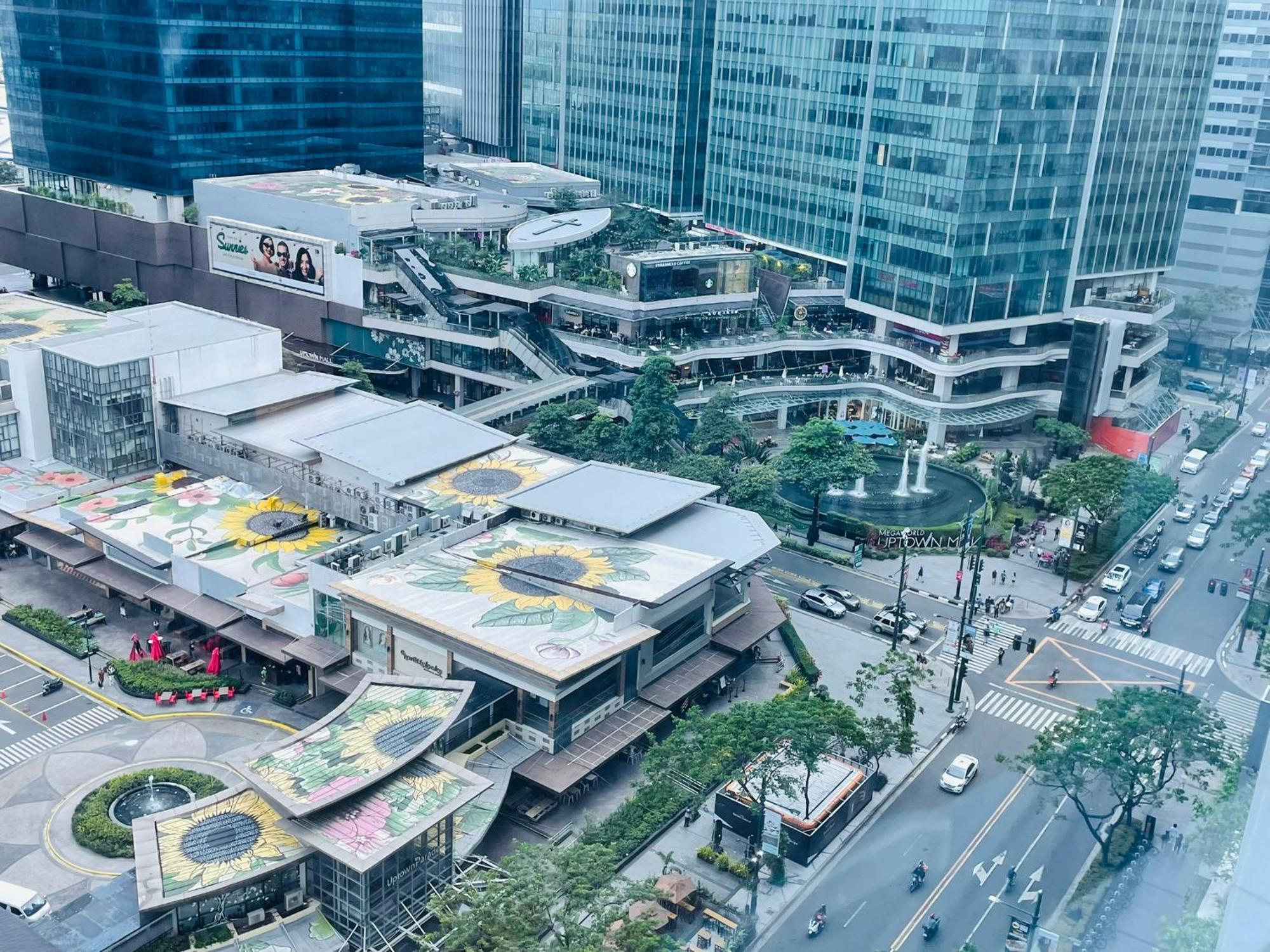 טאגיג Uptown Parksuites Bgc מראה חיצוני תמונה