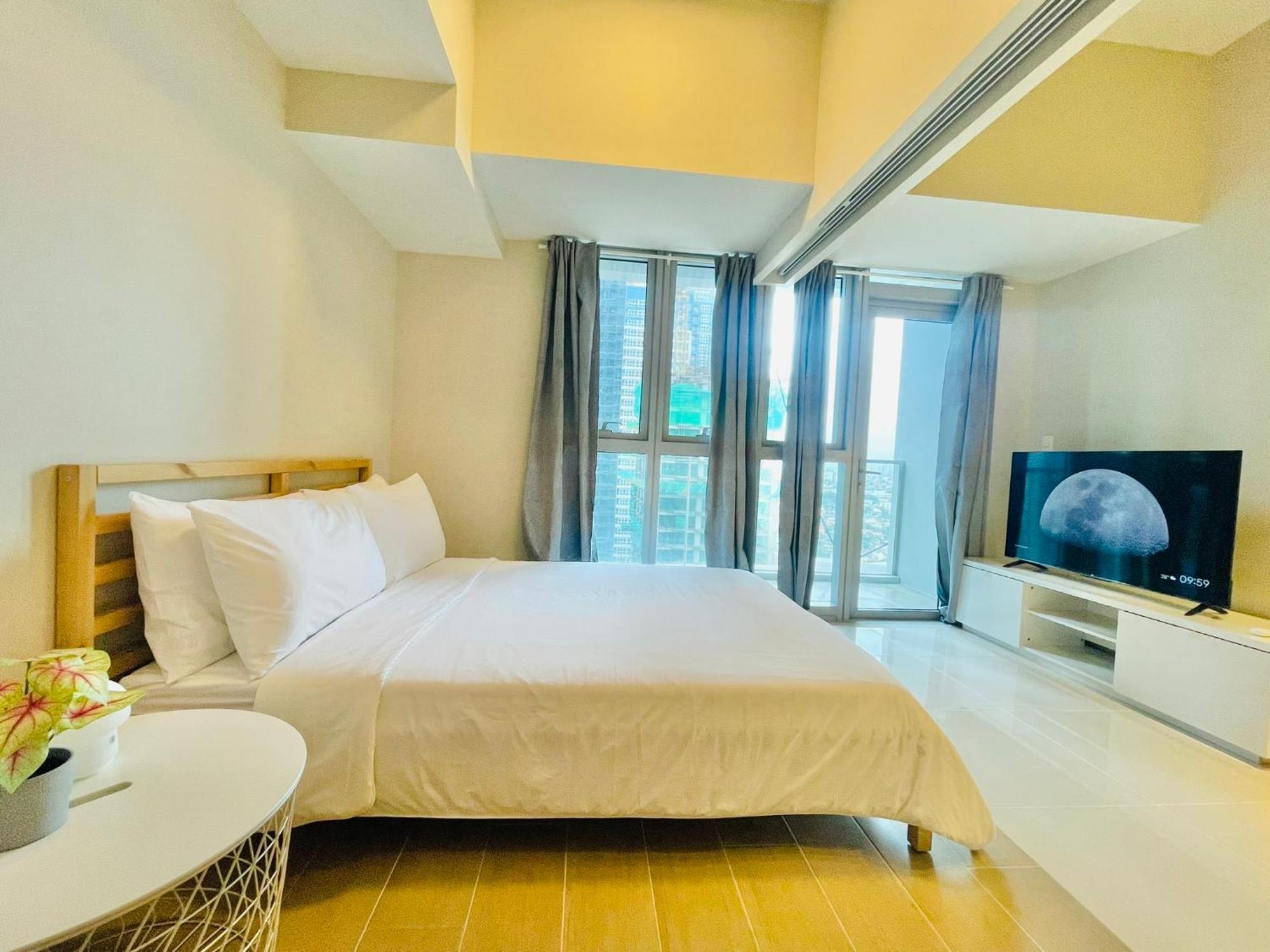 טאגיג Uptown Parksuites Bgc מראה חיצוני תמונה